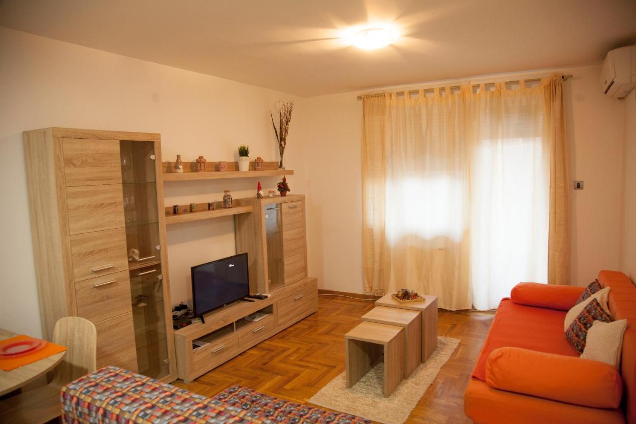 Apartment Vas Raj Novi Sad Eksteriør billede