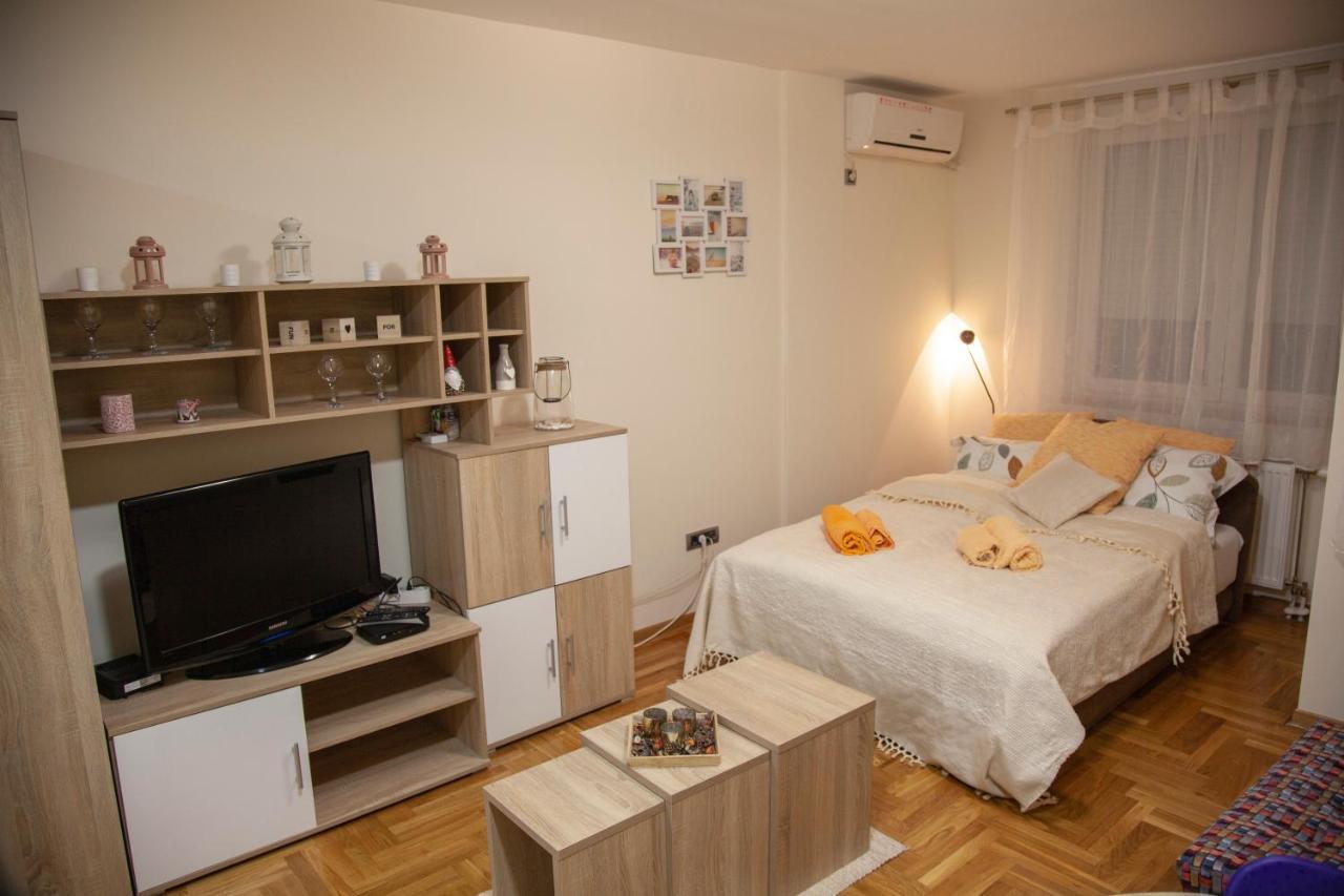 Apartment Vas Raj Novi Sad Eksteriør billede