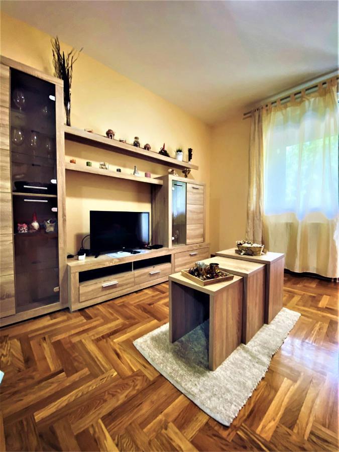 Apartment Vas Raj Novi Sad Eksteriør billede